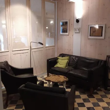 ホテル Altstadthotel Eibsen オッテルンドルフ