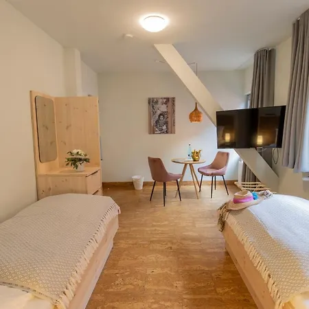 Altstadthotel Eibsen ホテル オッテルンドルフ