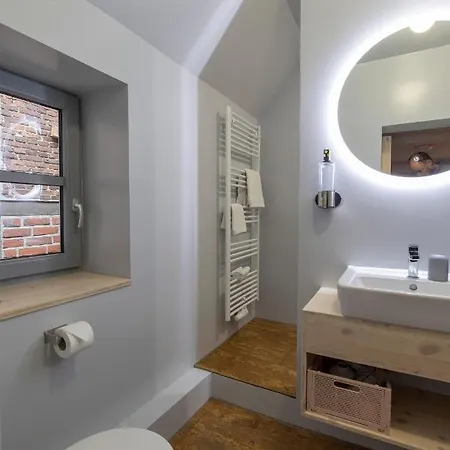 ホテル Altstadthotel Eibsen オッテルンドルフ