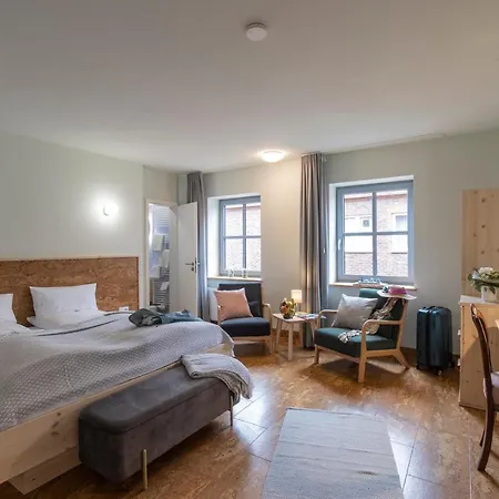 ホテル Altstadthotel Eibsen オッテルンドルフ