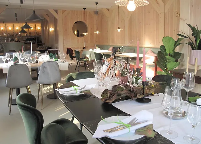 Altstadthotel Eibsen 酒店 3*