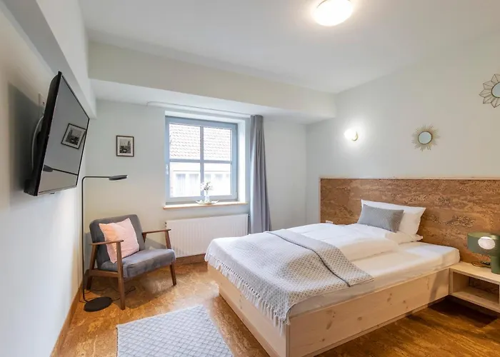 Altstadthotel Eibsen 酒店 3*